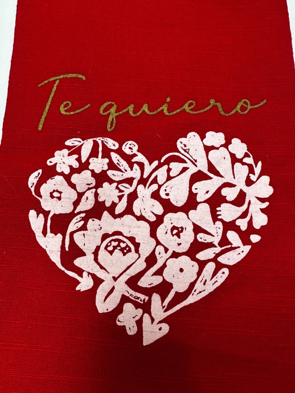 Te' Quiero Red Kitchen Towel, New